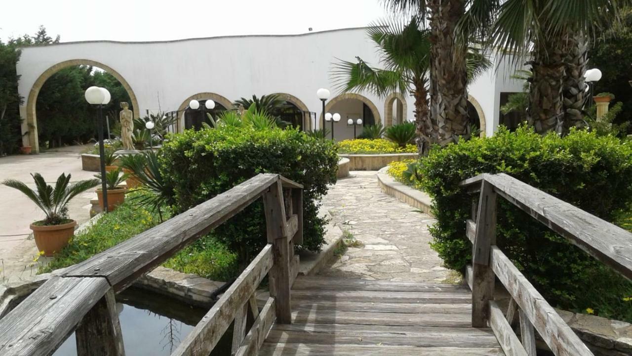 Giardini Di Venere Hotell Torre San Giovanni Ugento Exteriör bild